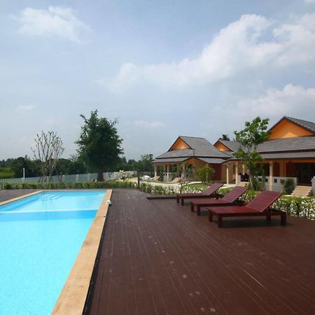Juntima Boutique Hotel Phetchaburi Eksteriør billede