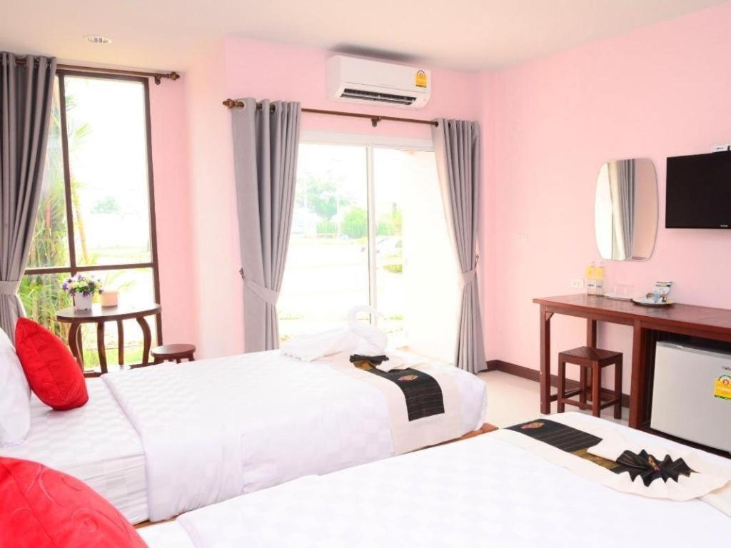 Juntima Boutique Hotel Phetchaburi Eksteriør billede