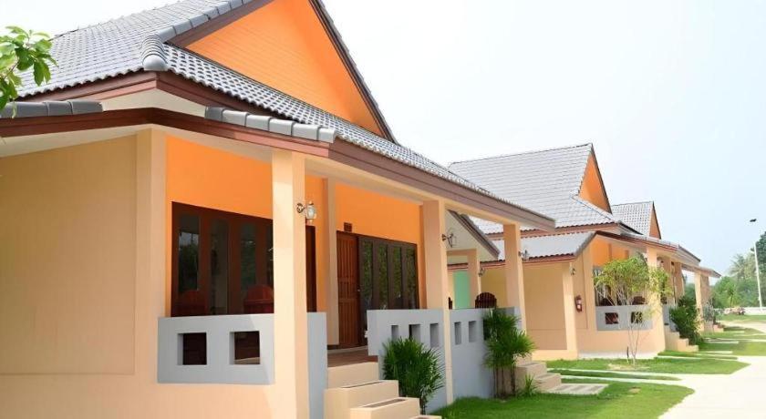 Juntima Boutique Hotel Phetchaburi Eksteriør billede