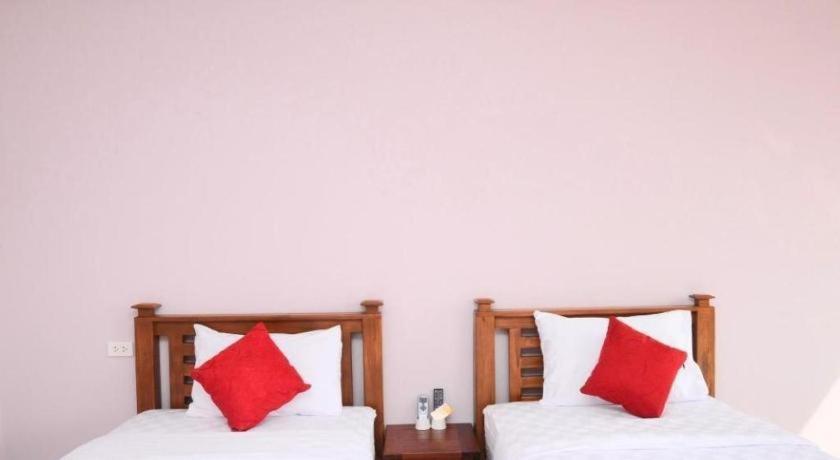 Juntima Boutique Hotel Phetchaburi Eksteriør billede