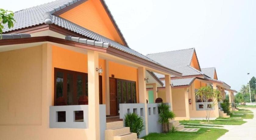 Juntima Boutique Hotel Phetchaburi Eksteriør billede