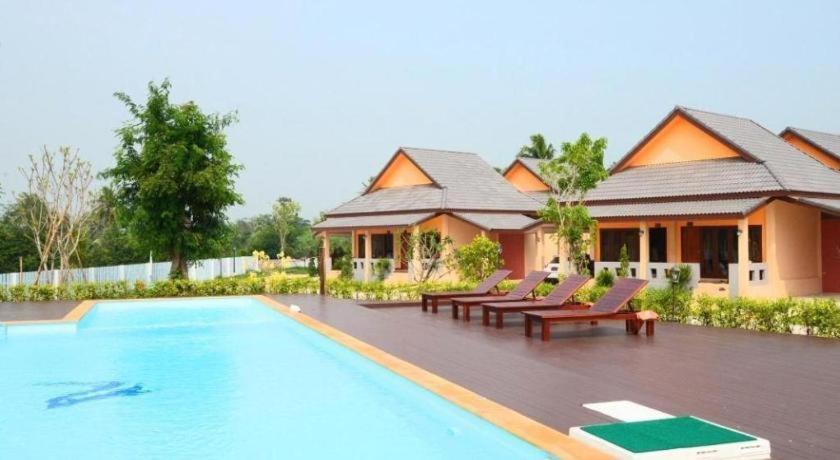 Juntima Boutique Hotel Phetchaburi Eksteriør billede