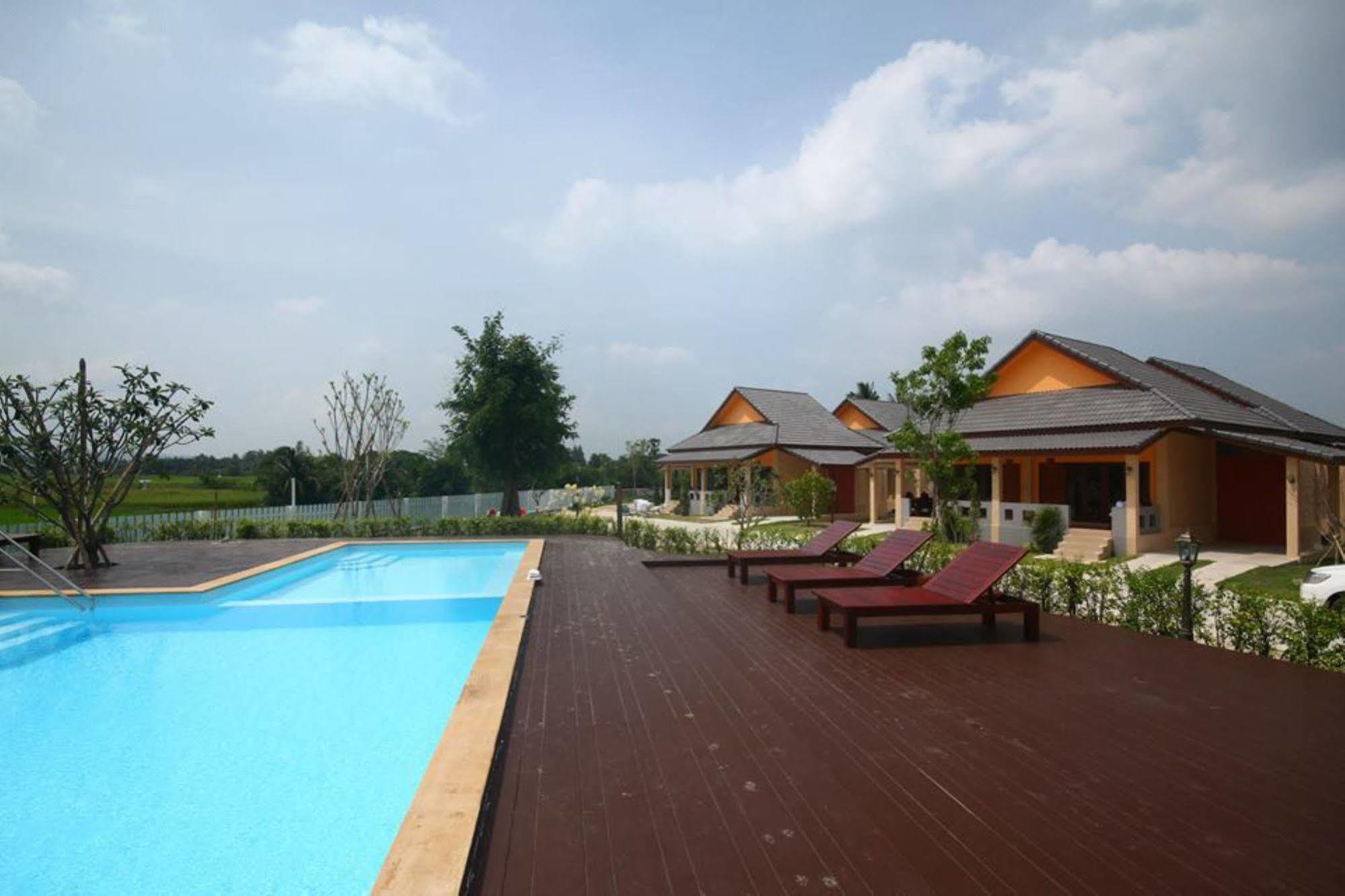 Juntima Boutique Hotel Phetchaburi Eksteriør billede